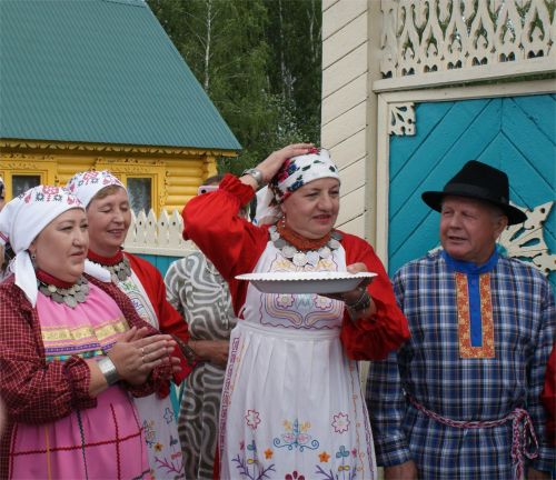 Туристик маршрут кысаларында -  чын «Авылча туй»