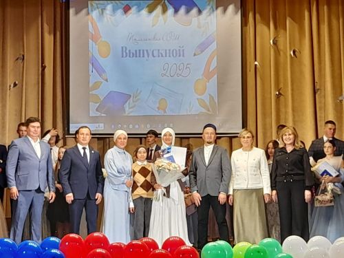 Теләче мәктәбе укучыларын олы юлга озатты