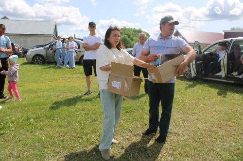 Кече Кибәхуҗа авылында балалар Сабантуе үтте
