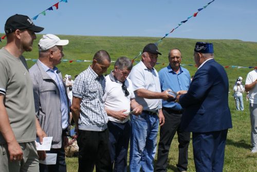 Кече Кибәхуҗада сабан туе гөрли