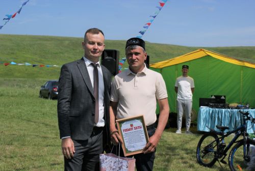 Кече Кибәхуҗада сабан туе гөрли