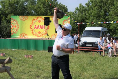 Алан авылында узган милли бәйрәм -  сабан туе мизгелләре