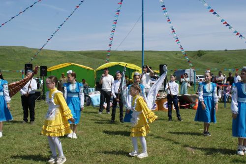 Кече Кибәхуҗада сабан туе гөрли