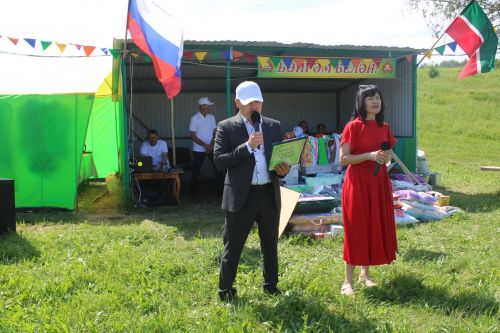 Югары Кибәхуҗада хатын-кызлар да бил алышты