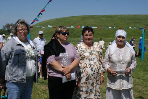 Кече Кибәхуҗада сабан туе гөрли
