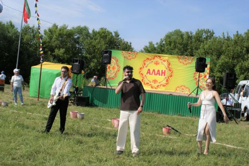 Алан авылында узган милли бәйрәм -  сабан туе мизгелләре