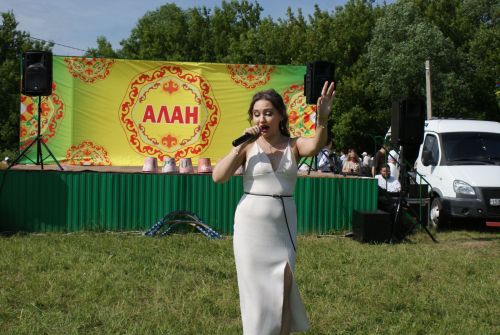 Алан авылында узган милли бәйрәм -  сабан туе мизгелләре