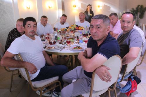 Дус - тату һәм бердәм коллектив