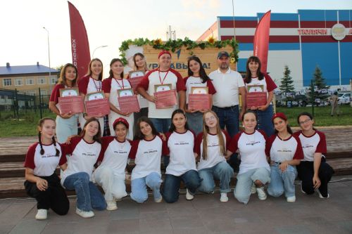 «Ура, авылга!»