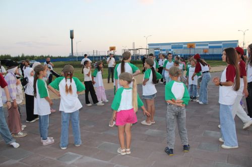 «Ура, авылга!»