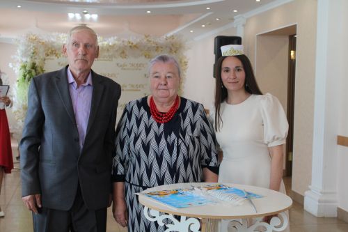 8 июль көнне Гаилә, мәхәббәт һәм тугрылык көнен билгеләп үтәчәкбез