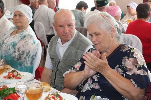 8 июль көнне Гаилә, мәхәббәт һәм тугрылык көнен билгеләп үтәчәкбез