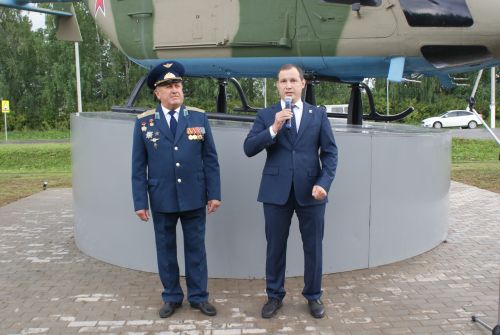 Күкләрне иңләүчеләр…
