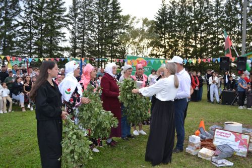«Түгәрәк уен + Блогерлар сабан туе» (фотолар)
