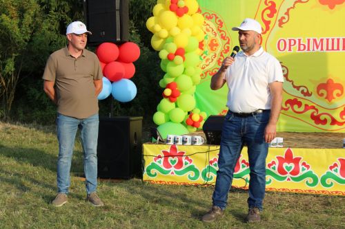 Салютлы тамаша