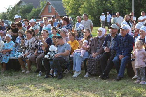 Салютлы тамаша