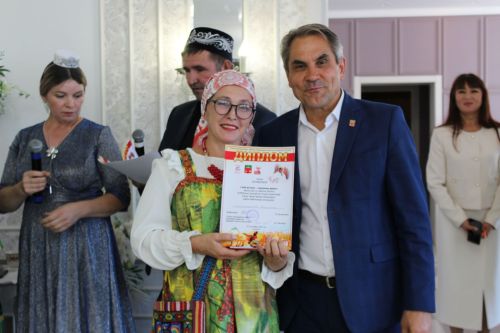 Оста куллы, җитез хуҗабикәләр бәйгесе