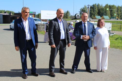 Оста куллы, җитез хуҗабикәләр бәйгесе