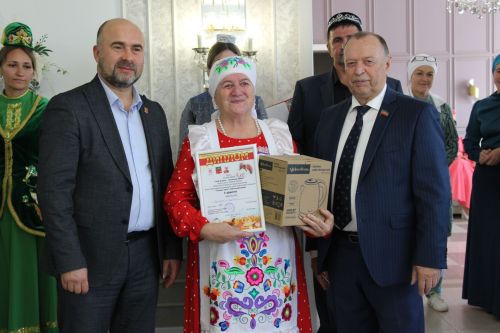 Оста куллы, җитез хуҗабикәләр бәйгесе