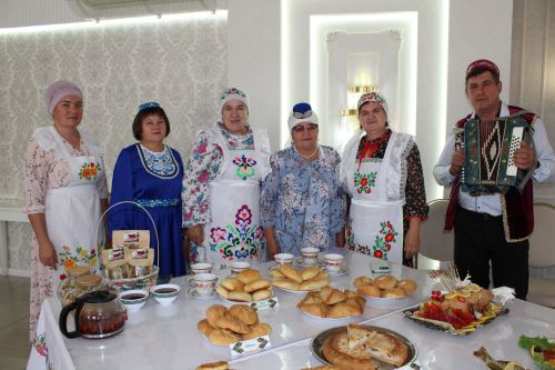 Оста куллы, җитез хуҗабикәләр бәйгесе