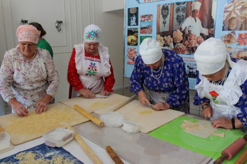 Оста куллы, җитез хуҗабикәләр бәйгесе