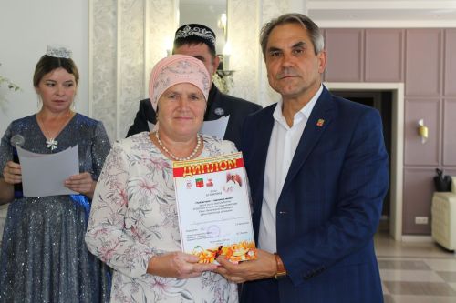 Оста куллы, җитез хуҗабикәләр бәйгесе