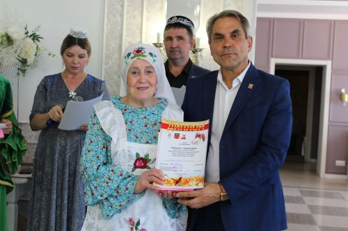 Оста куллы, җитез хуҗабикәләр бәйгесе