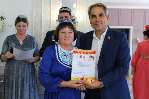 Оста куллы, җитез хуҗабикәләр бәйгесе