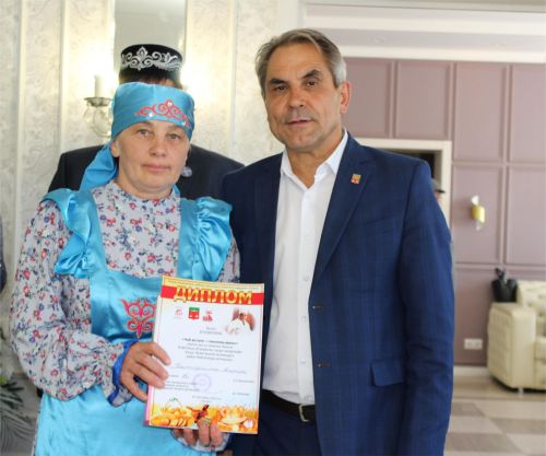 Оста куллы, җитез хуҗабикәләр бәйгесе