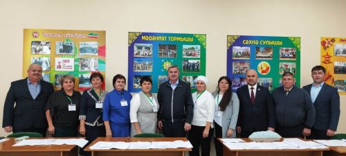 Беренче  тапкыр  сайлауга  килделәр