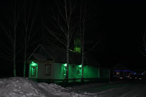 Дәү әниләр, дәү әтиләр өчен Чыршы бәйрәме