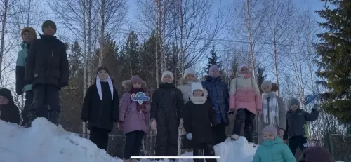 «Иске Яңа ел» диеп исемләнгән мавыктыргыч уен программасы оештырдылар