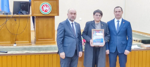 Конкурс нәтиҗәләре буенча  җиңүчеләрне бүләкләделәр