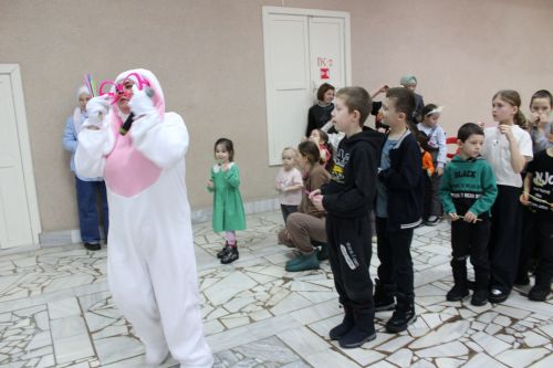 Балалар өчен Яңа ел кичәсе