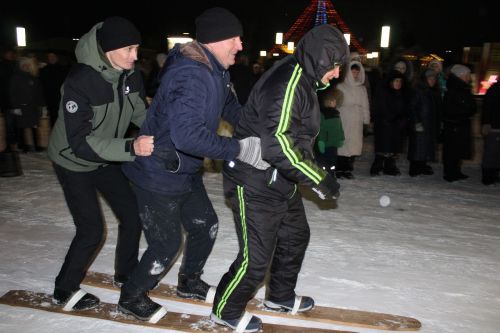 Теләчедә Яңа ел яллары күңелле уза