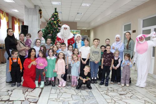 Балалар өчен Яңа ел кичәсе