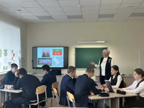 Районыбыз укытучылары бөтенроссия бәйгесендә катнаша