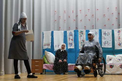 Фестиваль - бәйге бара