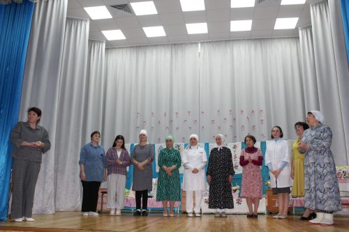 Фестиваль - бәйге бара