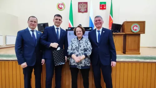 Теләче  үзәк хастаханәсенең 2025 елгы эшчәнлегенә йомгак  ясалды