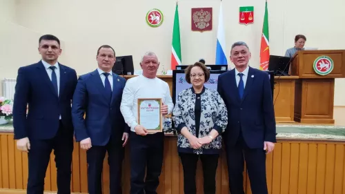 Теләче  үзәк хастаханәсенең 2025 елгы эшчәнлегенә йомгак  ясалды