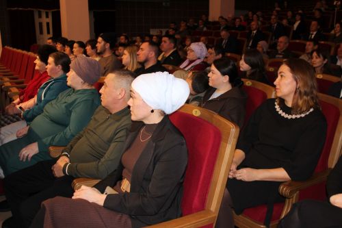 Теләчедә Ватанны саклаучылар көне уңаеннан тантаналы бәйрәм концерты булды
