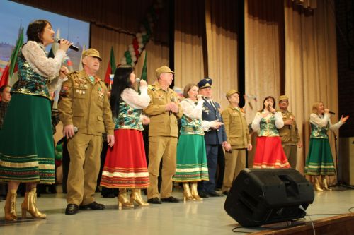 Теләчедә Ватанны саклаучылар көне уңаеннан тантаналы бәйрәм концерты булды