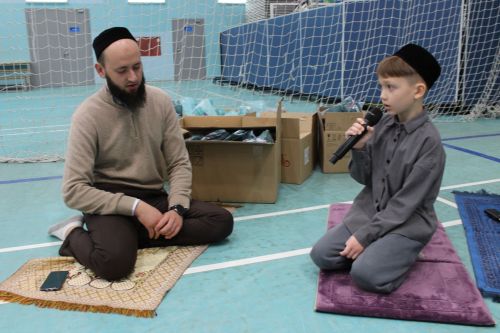 Теләчедә Ураза Гаете намазлары узды (фоторепортаж)