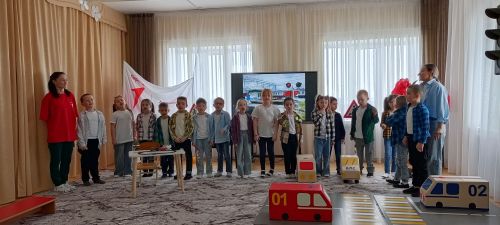 Өченче  номерлы балалар бакчасында юл хәрәкәте иминлеге буенча чара узды