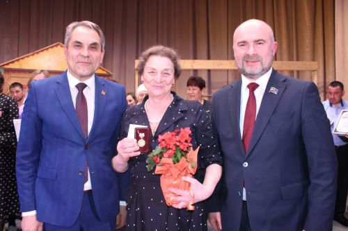 Халыкара театр көне уңаеннан