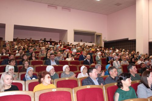 Халыкара театр көне уңаеннан