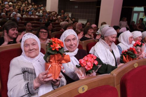 Халыкара театр көне уңаеннан
