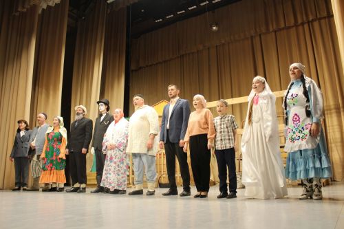 Халыкара театр көне уңаеннан