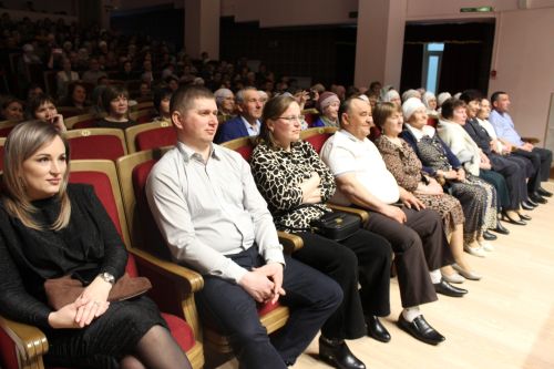 Халыкара театр көне уңаеннан